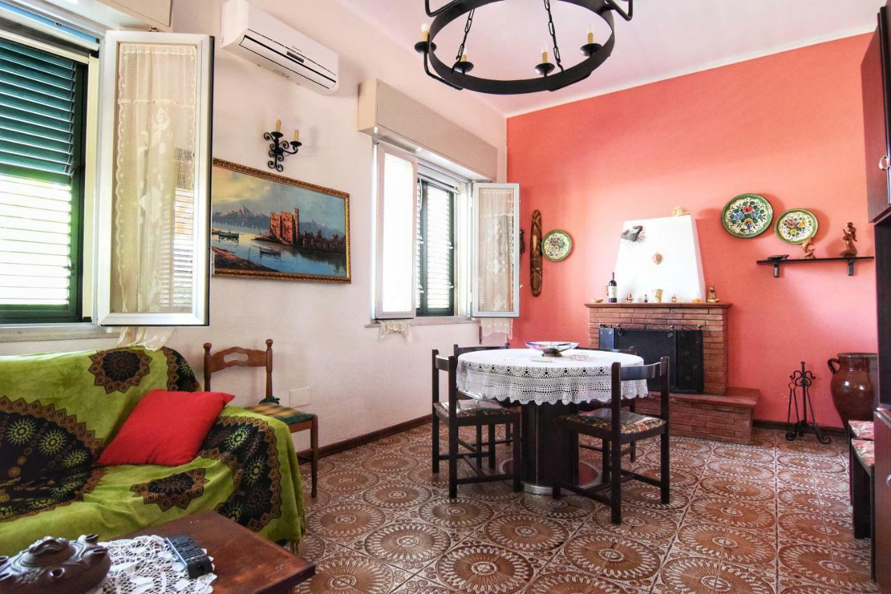 Villetta Gina Avola Luaran gambar
