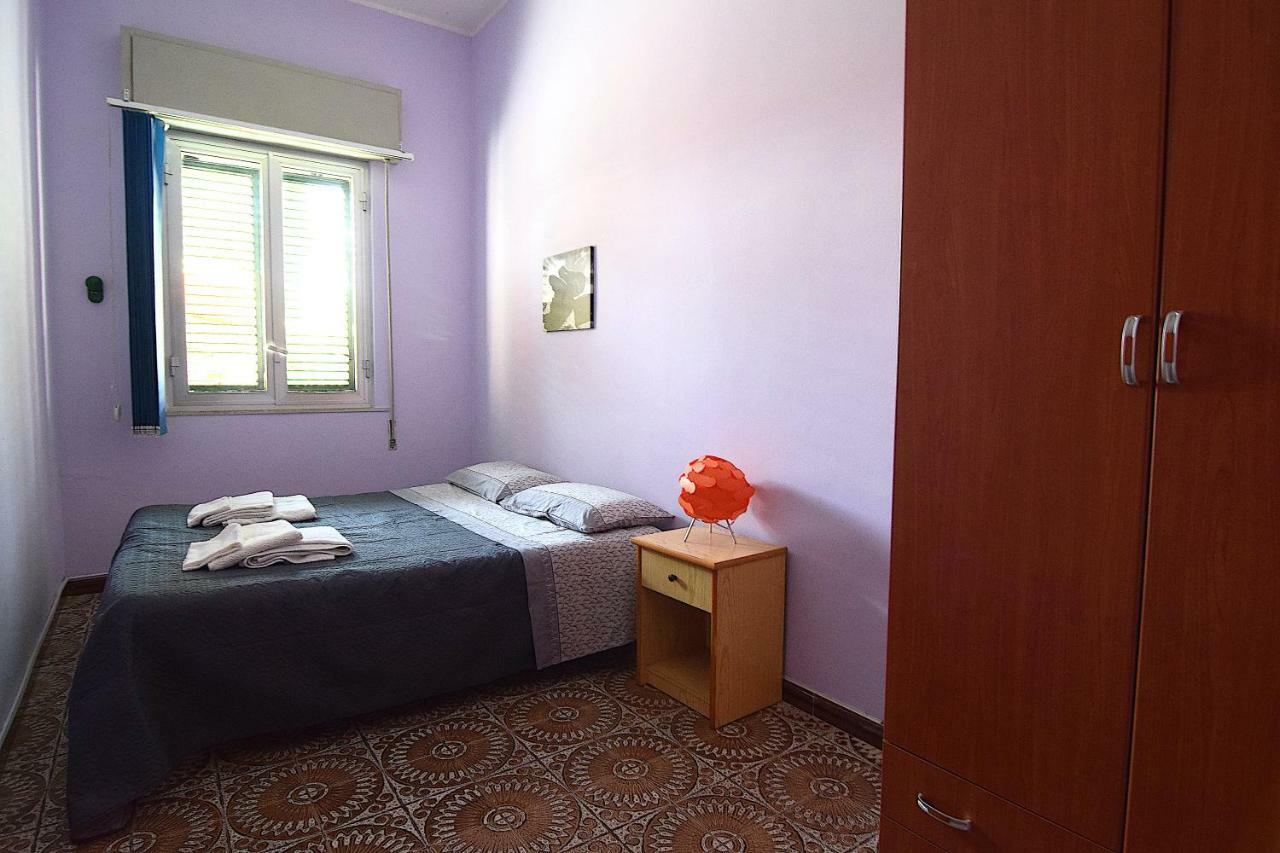 Villetta Gina Avola Luaran gambar